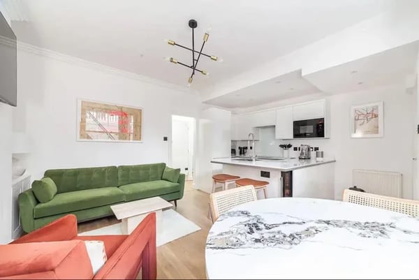 Flat Oakley Street in Greater London