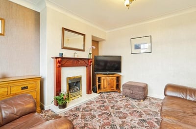 House Elm Walk in Greater London