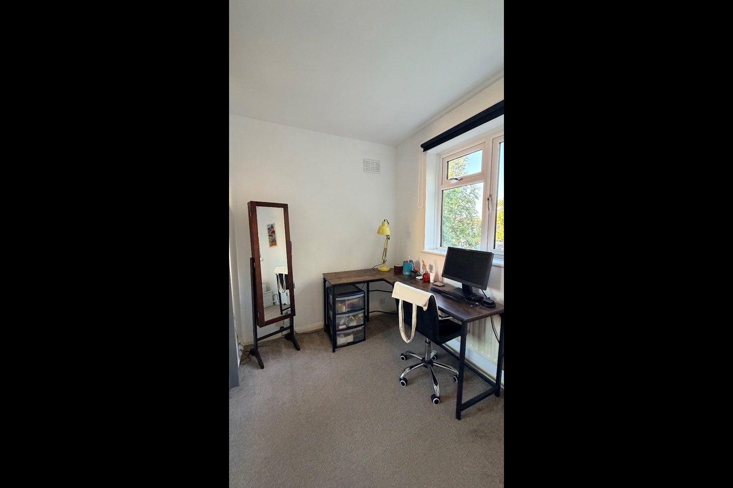 Room Brandram Road in Greater London