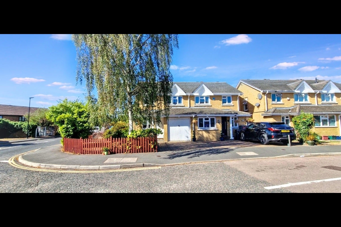 House Westmacott Drive in Greater London