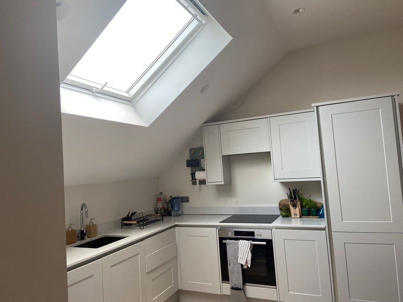 Flat Eastcombe Avenue in Greater London