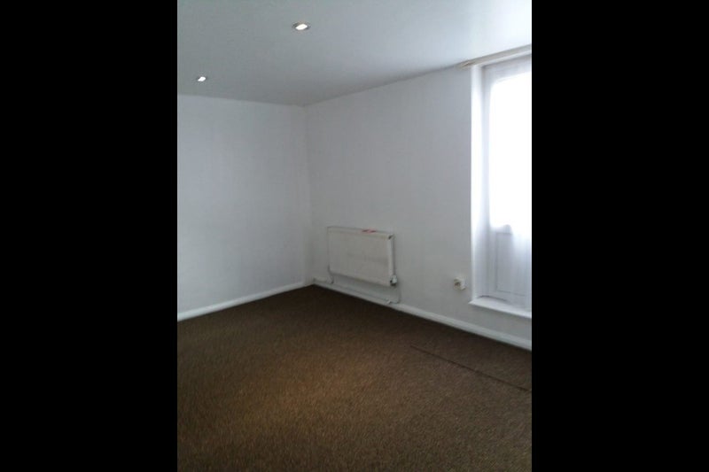 Room Lount Walk in Birmingham