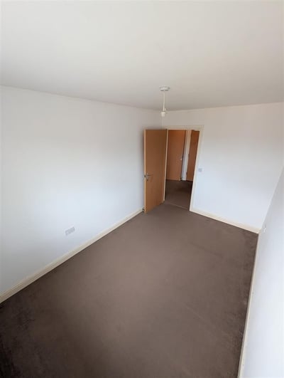 Flat Flemish Crescent in Manchester