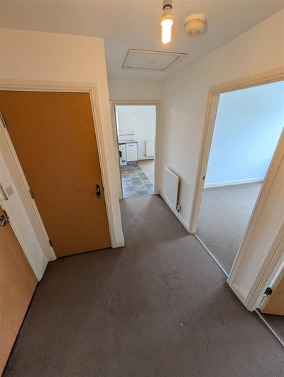 Flat Flemish Crescent in Manchester