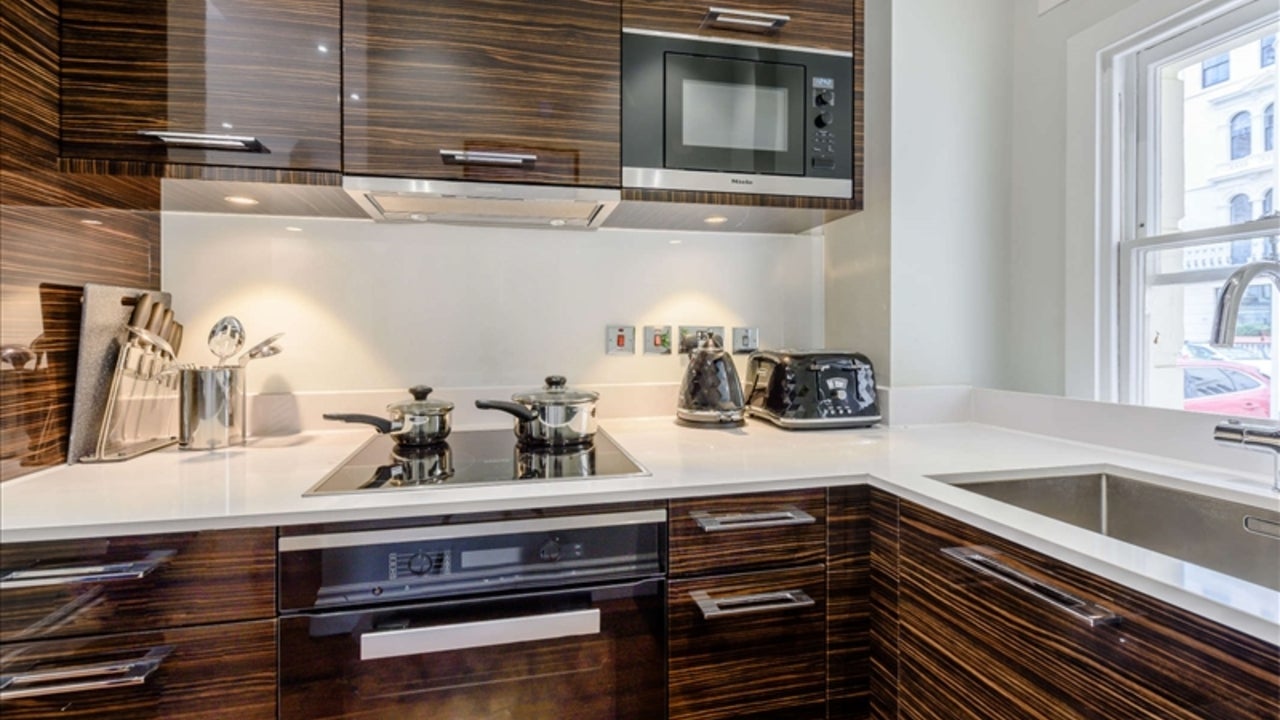 Flat Kensington Gardens Square in City of Westminster