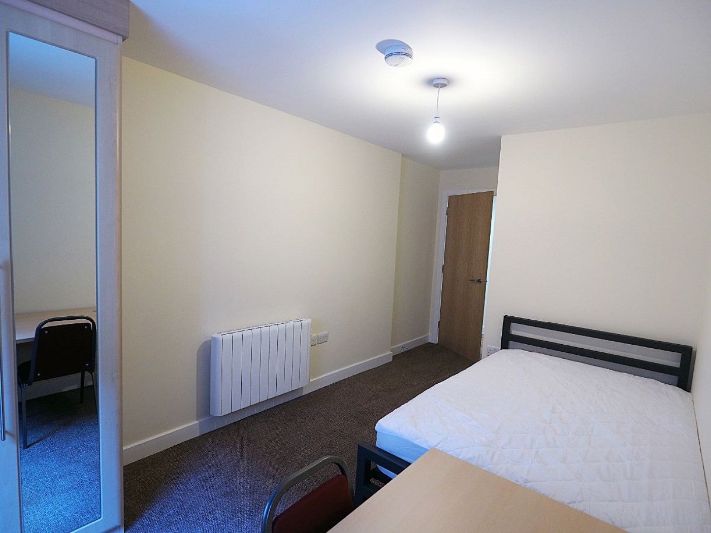 Flat Fitzwilliam Street in Sheffield