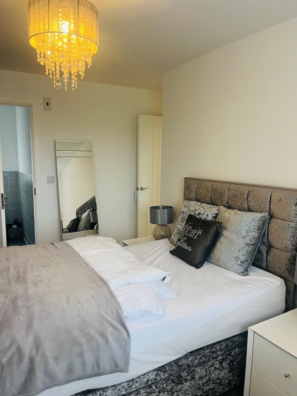 Room Newland Avenue in East Hertfordshire