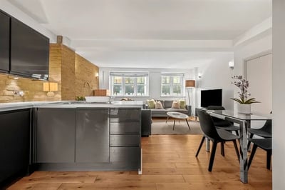 Flat Bateman Street in City of Westminster