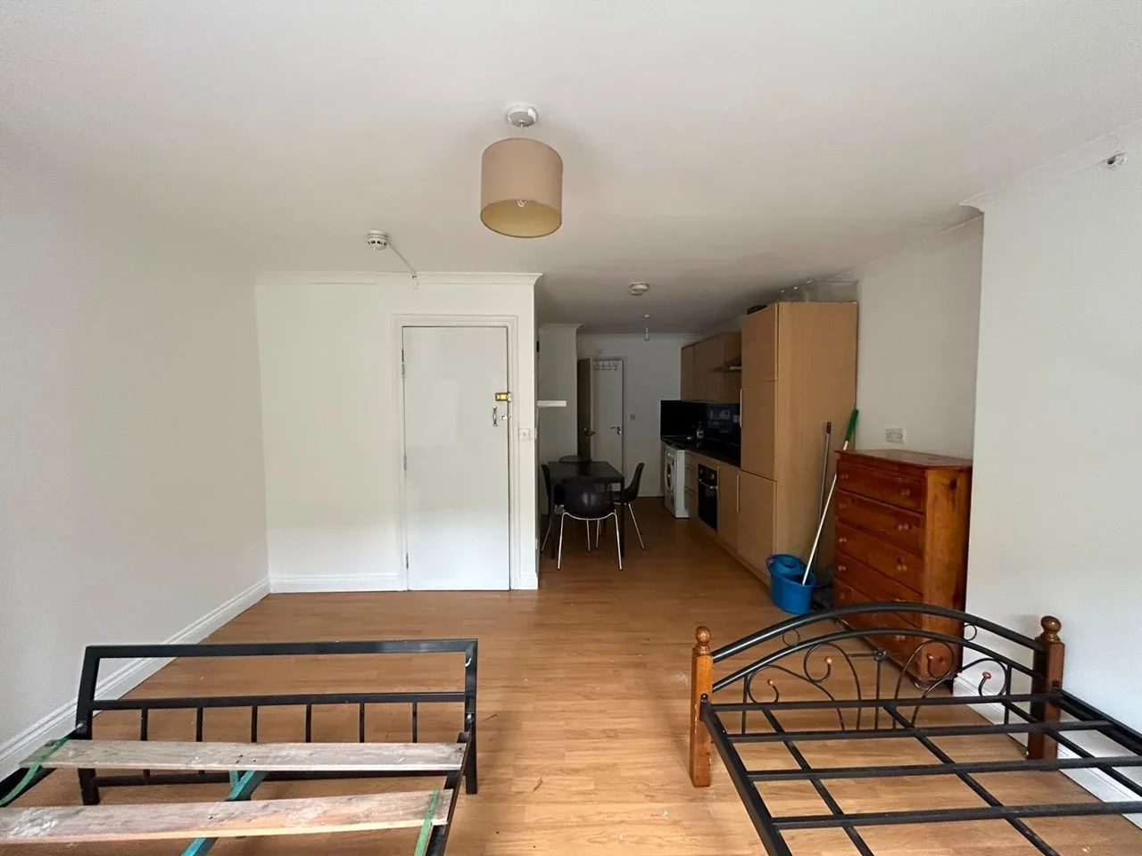 Flat Walworth Road in Greater London