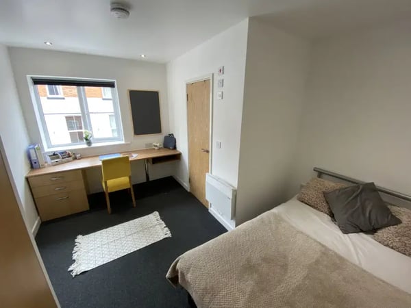Flat True Lovers Walk in Charnwood