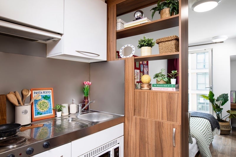 Flat Goswell Road in Greater London