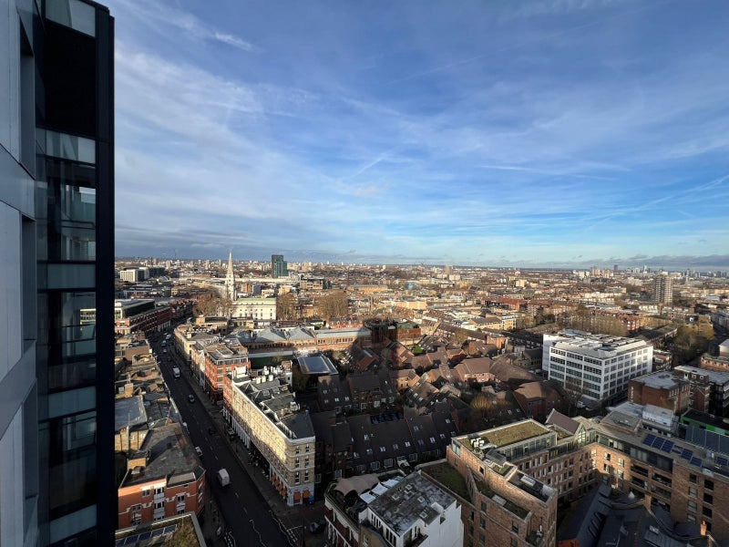Room Toynbee Street in Greater London