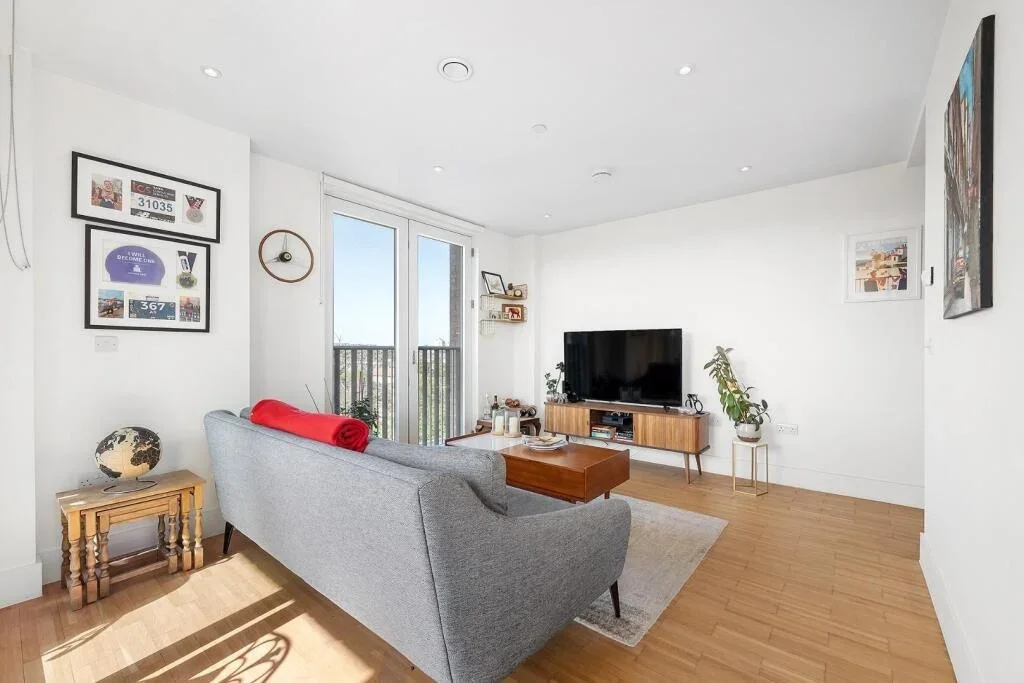 Flat Brixton Hill in Greater London