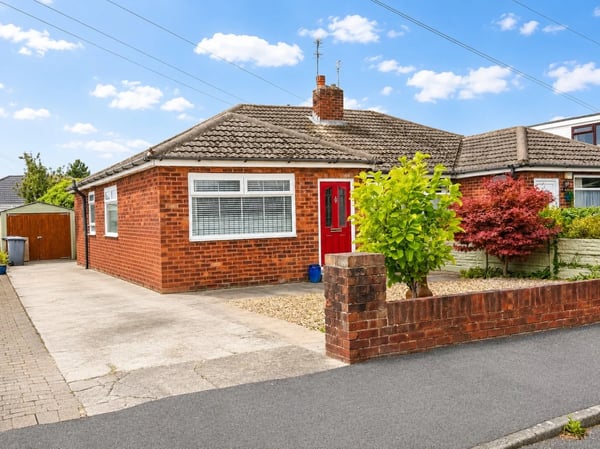 House Ribble Avenue in Borough of Fylde