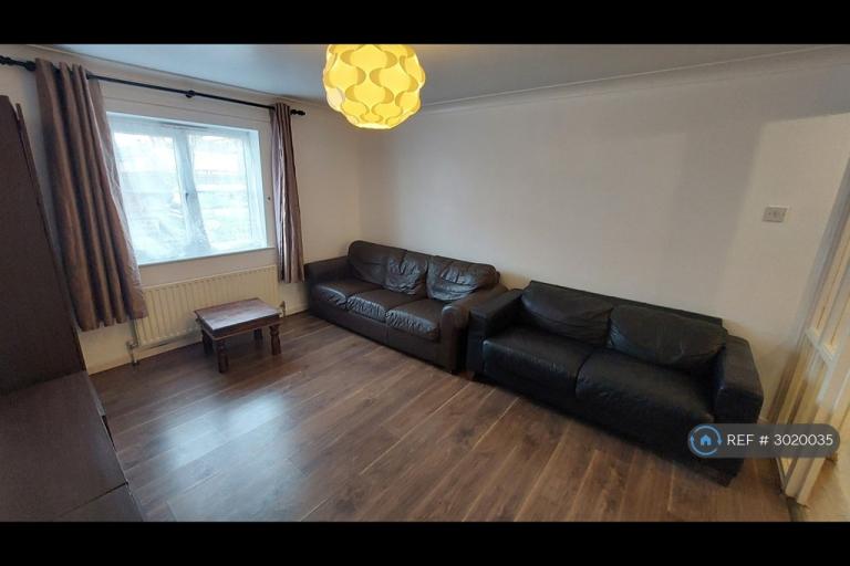 Flat Lowden Road in Greater London