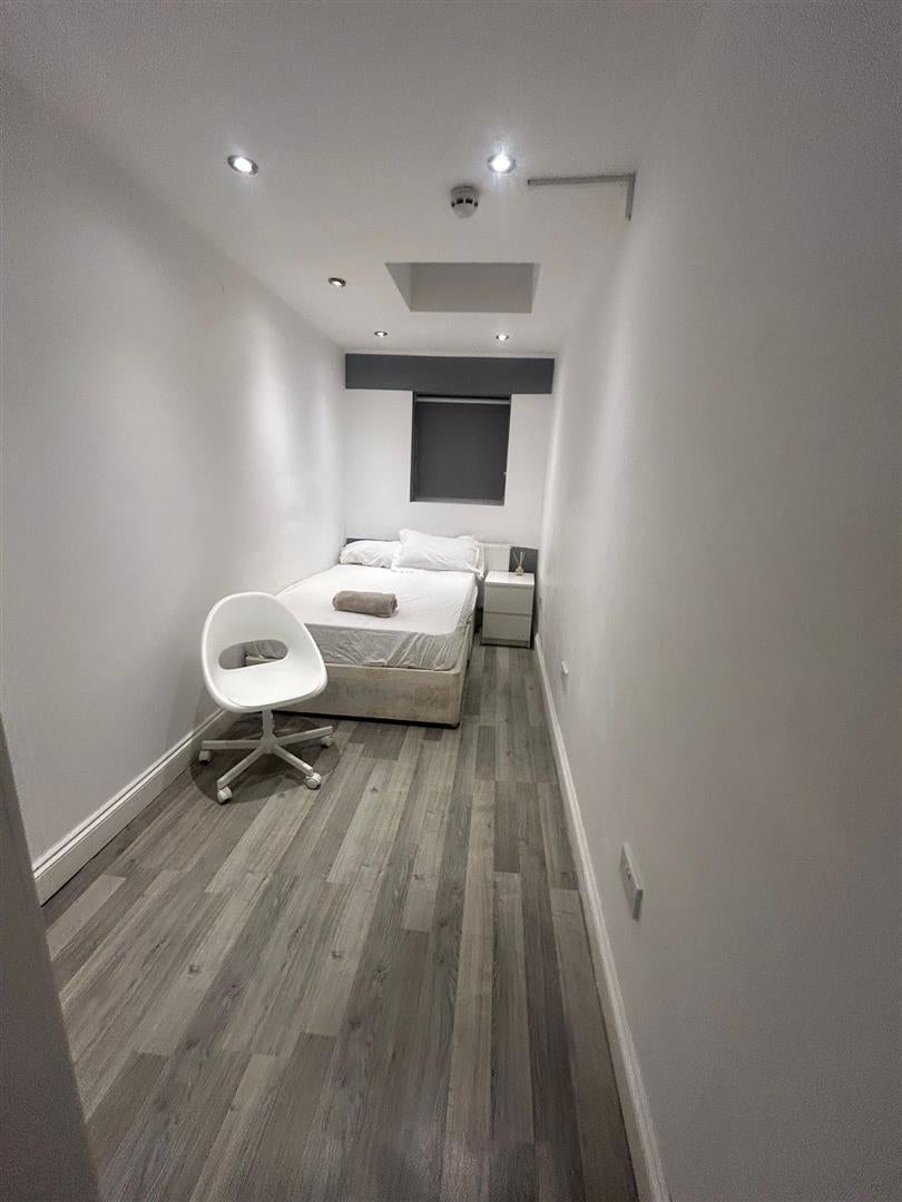 Room Fremantle Road in Greater London