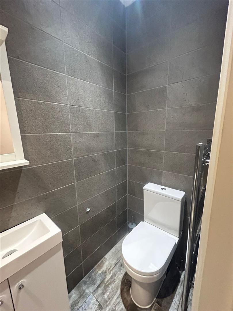 Room Fremantle Road in Greater London