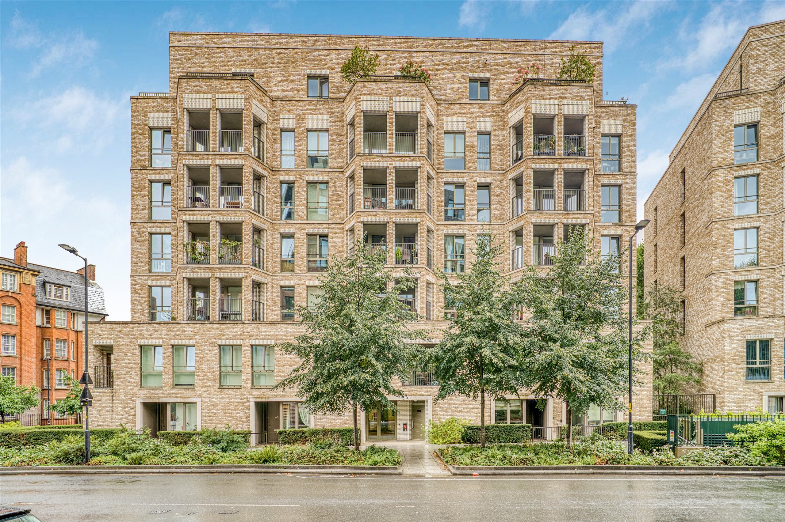 Flat Rodney Road in Greater London