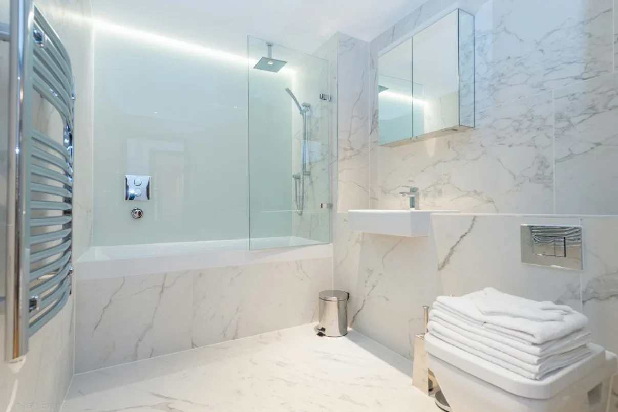 Flat Fetter Lane in City of London