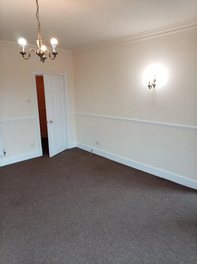 Flat Balmoral Place in Calderdale