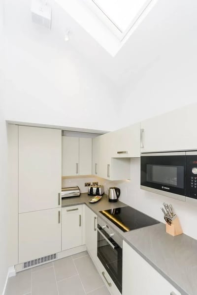 Flat Sheen Park in Greater London