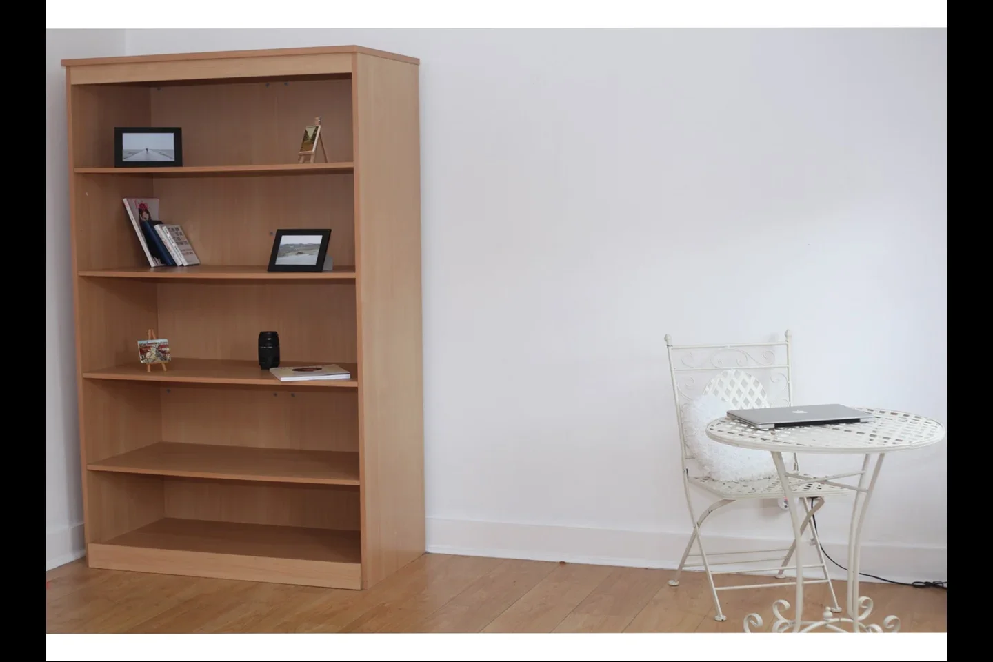 Flat Morieux Road in Greater London