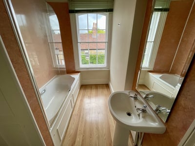 Flat Eastgate in Lincoln
