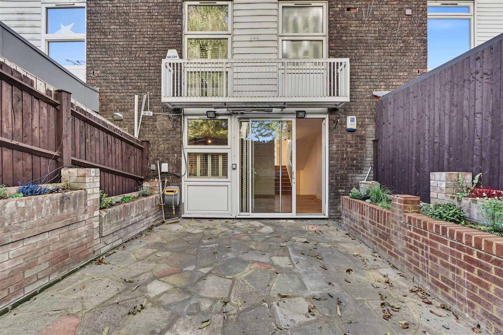 House Quickswood in Greater London