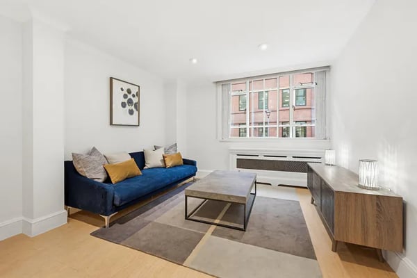 Flat Duke Street St James's in City of Westminster