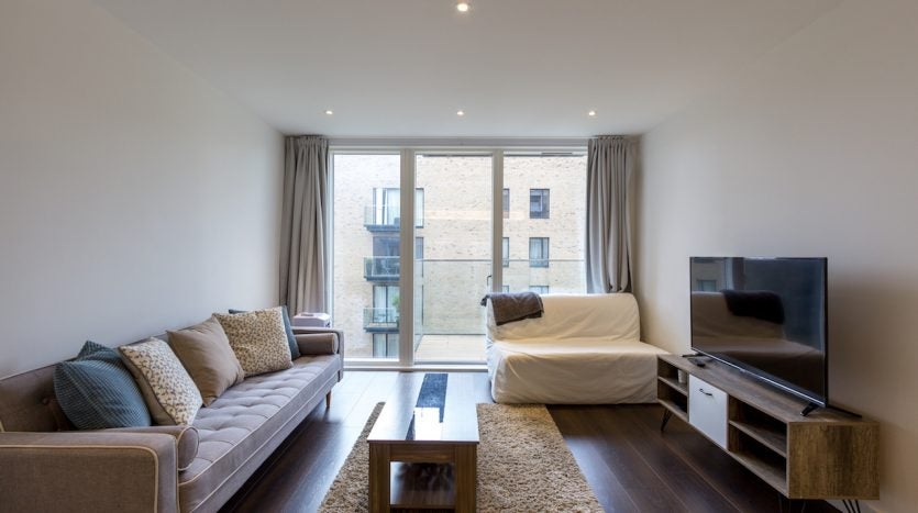 Flat Lionel Road South in Greater London