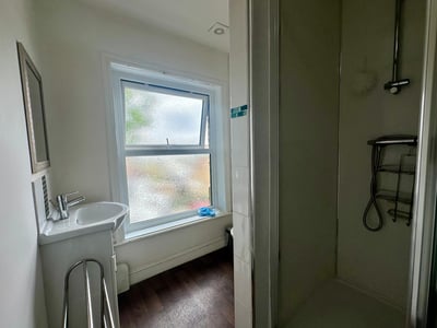 Room Park Street in Southend-on-Sea