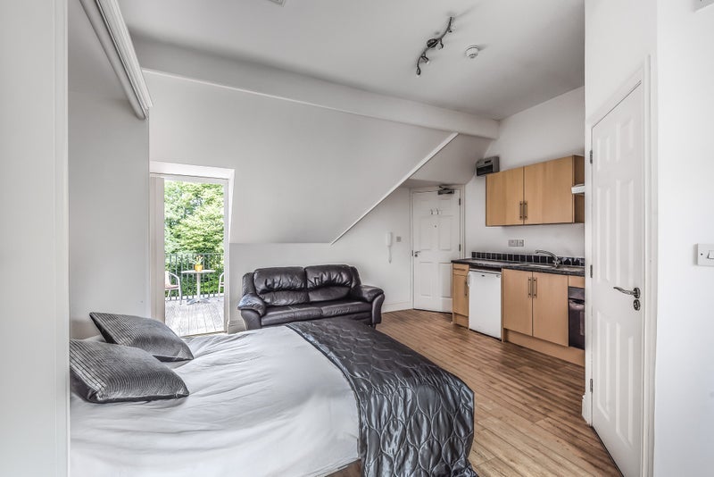 Flat Stanmore Road in Birmingham