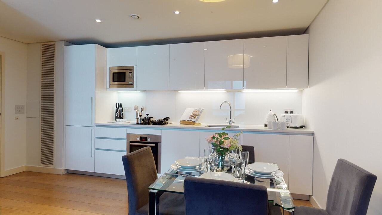 Flat Merchant Square in City of Westminster