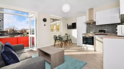 Room Cambridge Heath Road in Greater London