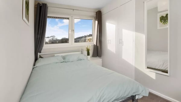 Room Cambridge Heath Road in Greater London