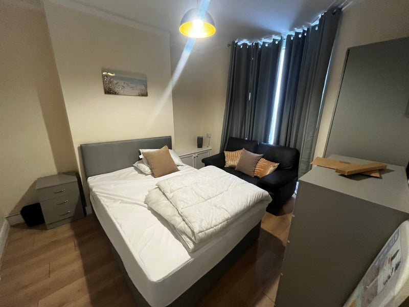 Room Roxburgh Street in Liverpool