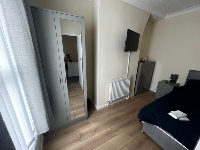 Room Roxburgh Street in Liverpool