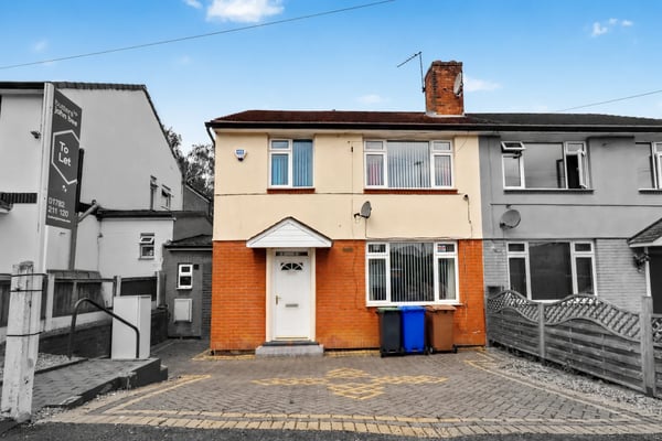 House Barrett Drive in Stoke-on-Trent