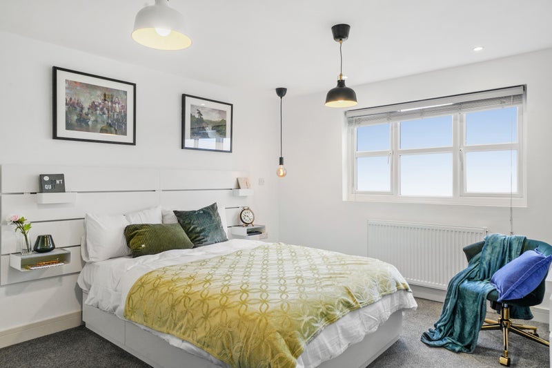 Room Bower Place in Maidstone
