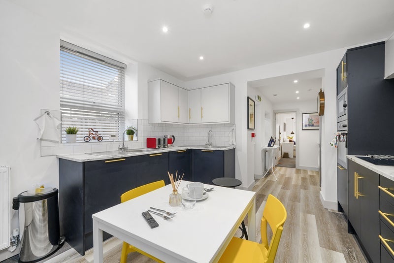 Room Bower Place in Maidstone