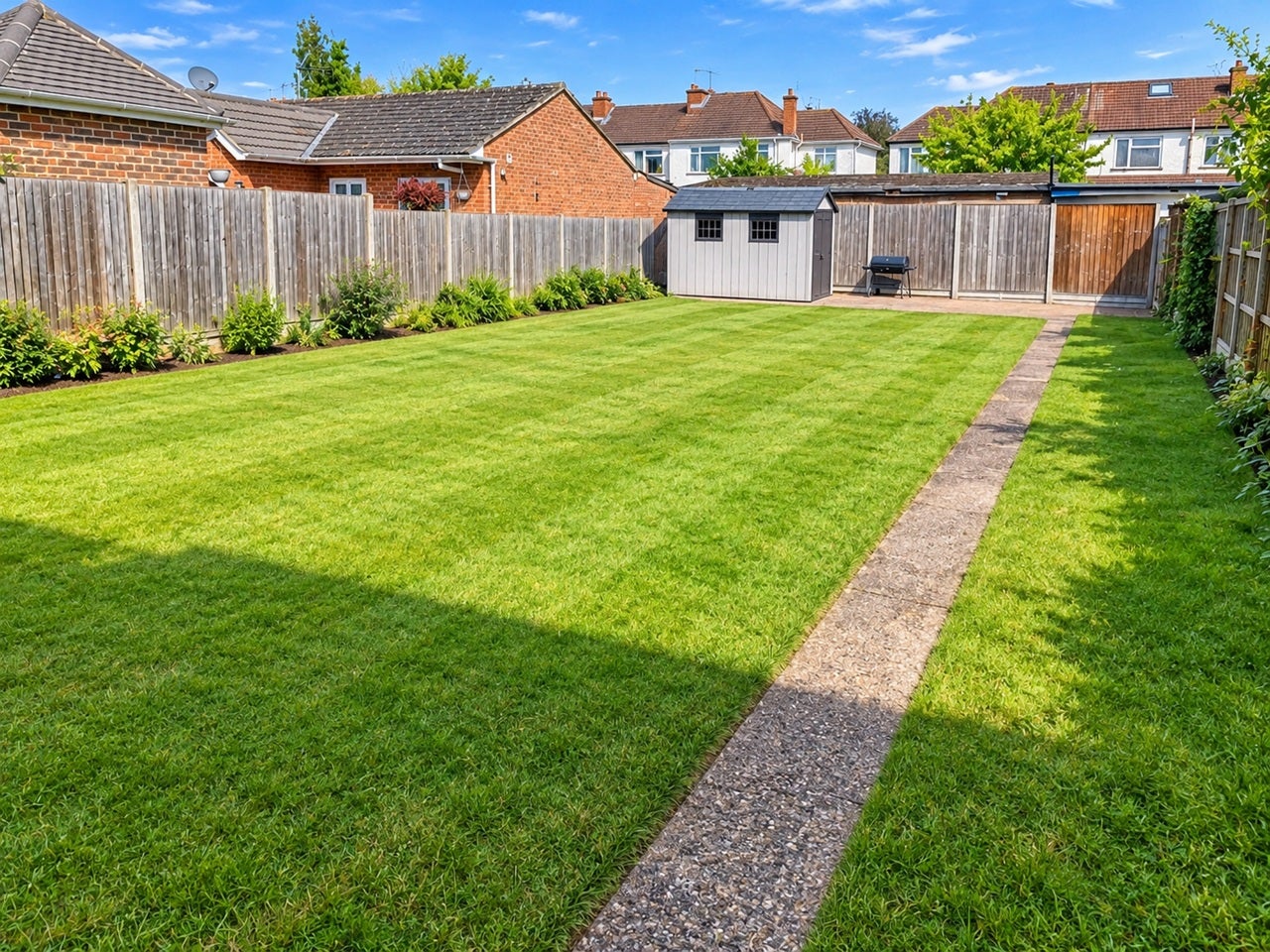 House Lulworth Gardens in Greater London
