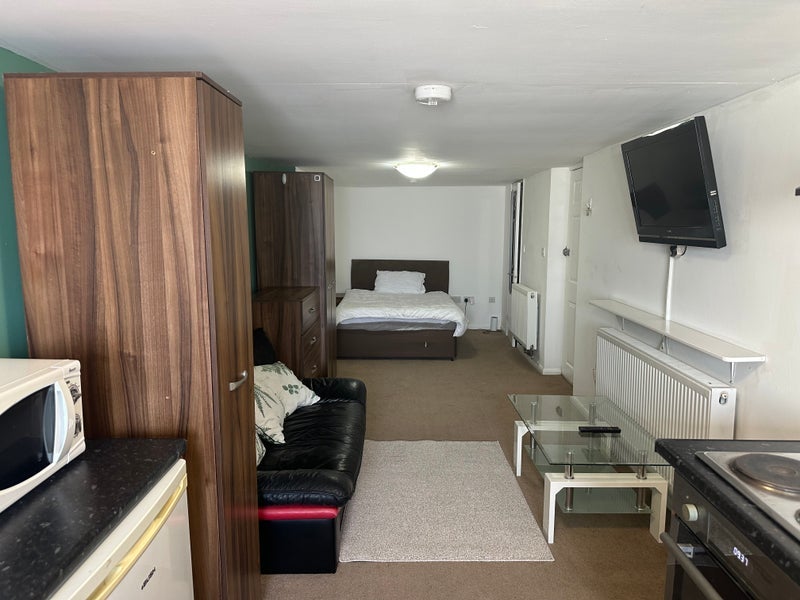 Room Spains Hall Place in Basildon