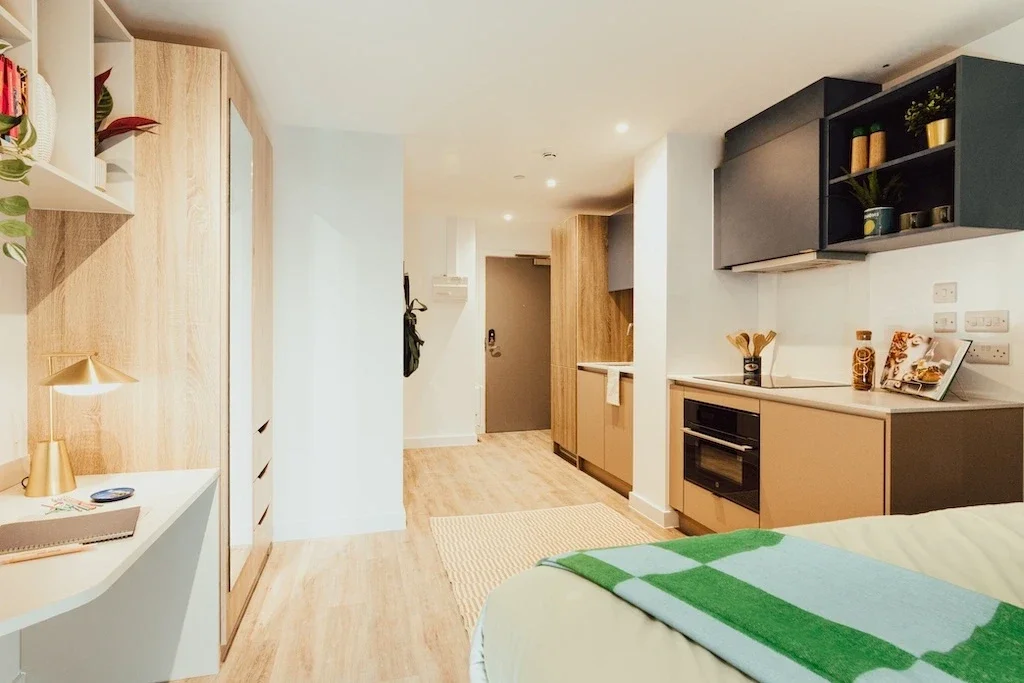 Room Skinner Street in Leeds