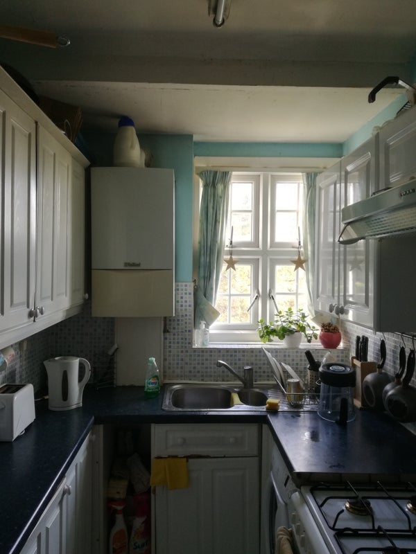 Room Risley Avenue in Greater London