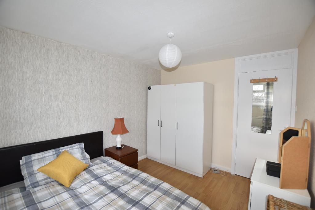 Room Trinity Way in Greater London