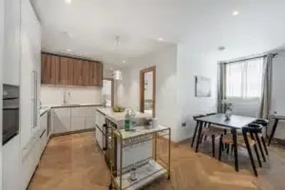 Flat Baker Street in City of Westminster