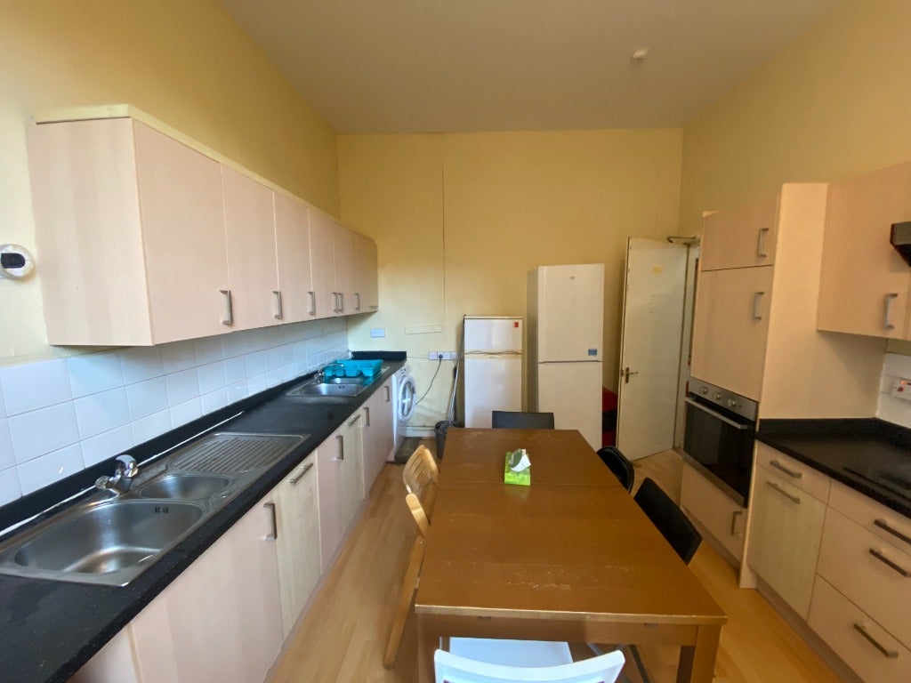 Flat Newington Road in City of Edinburgh