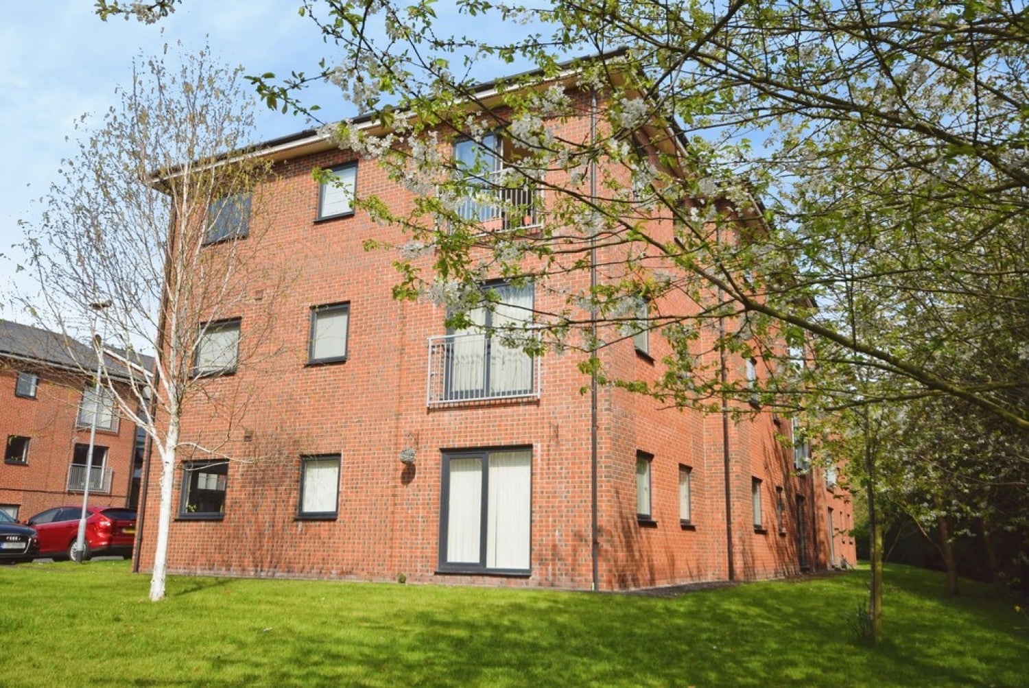 Flat Tattershall Court in Stoke-on-Trent