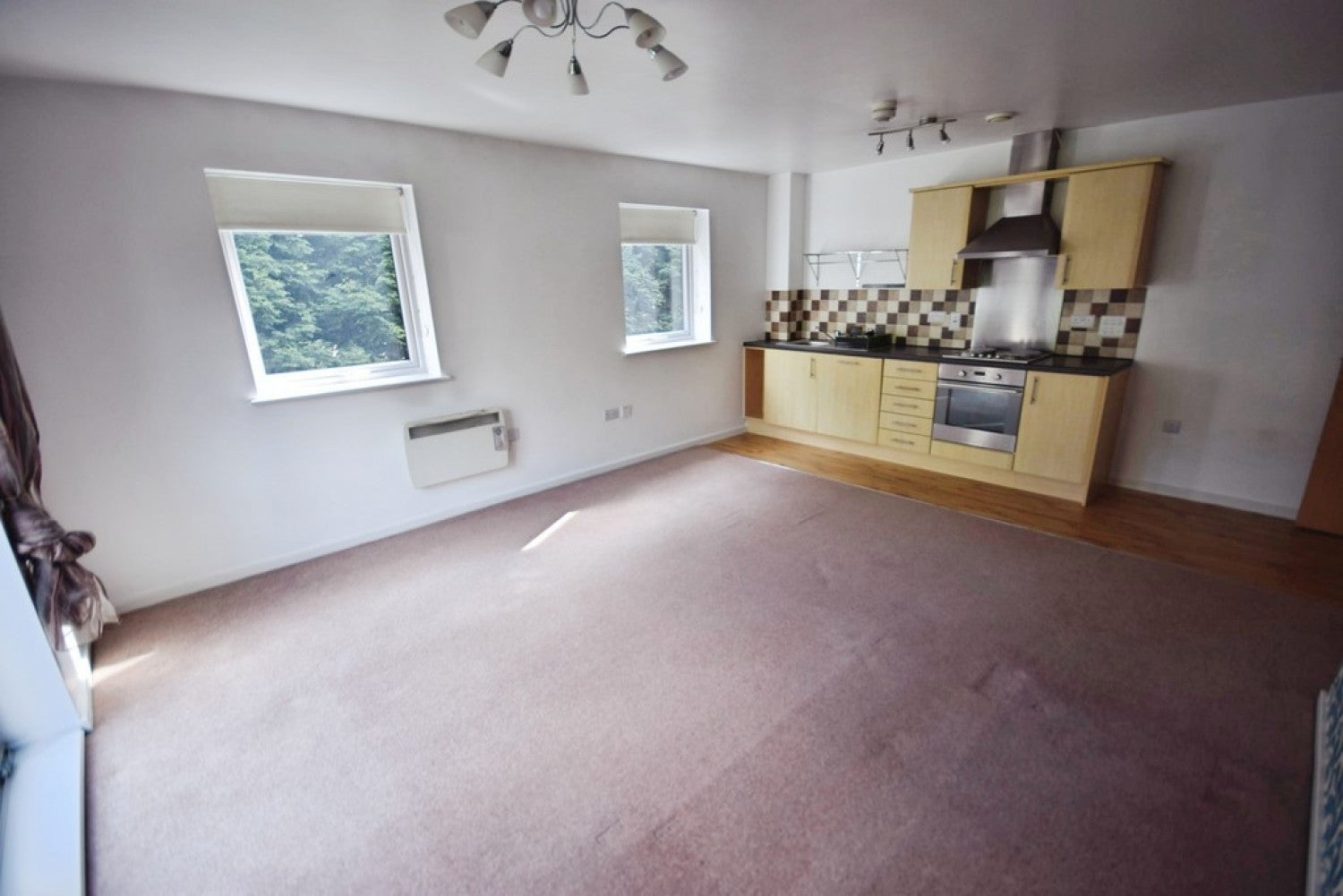 Flat Tattershall Court in Stoke-on-Trent