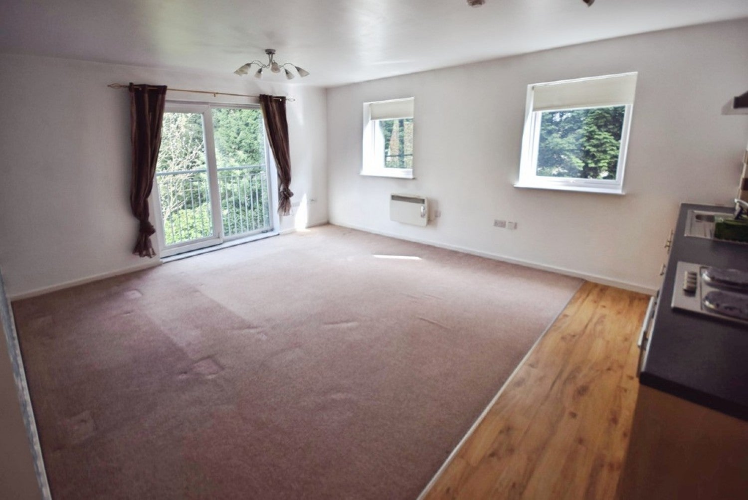 Flat Tattershall Court in Stoke-on-Trent